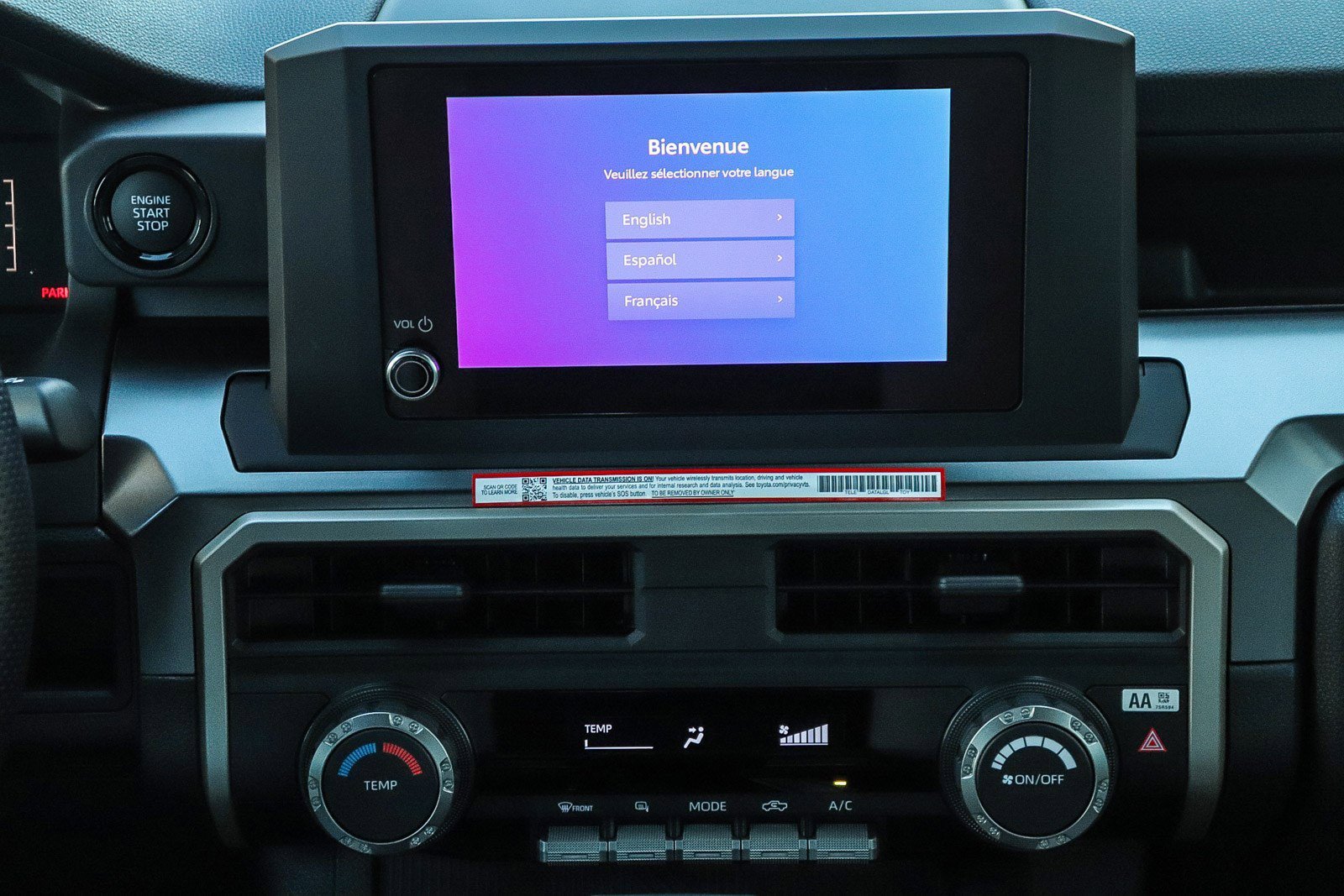 2025 Toyota Tacoma SR5 - Photo 15