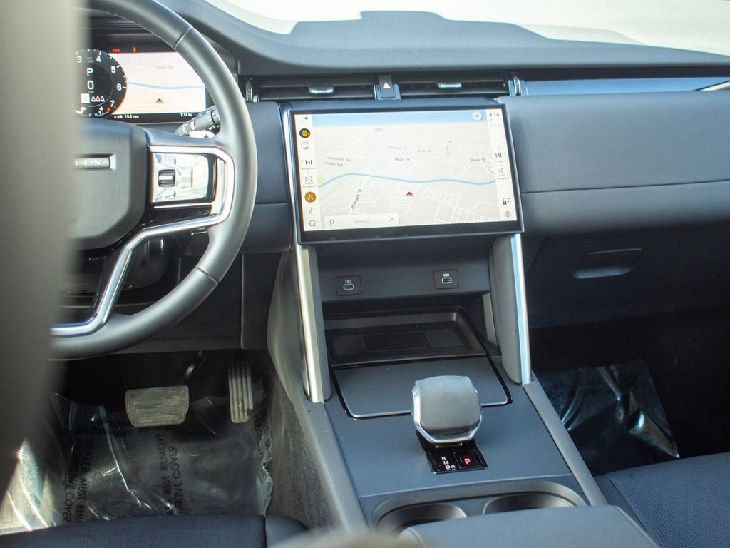 Used 2025 Black Land Rover S image 21