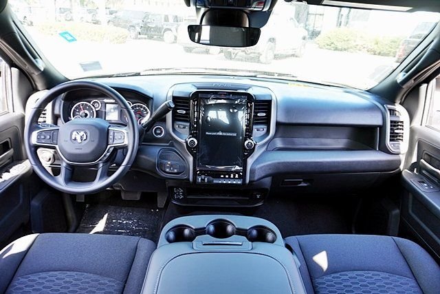 New 2026 Granite Crystal Metallic Clear-Coat Exterior Paint RAM Tradesman image 23