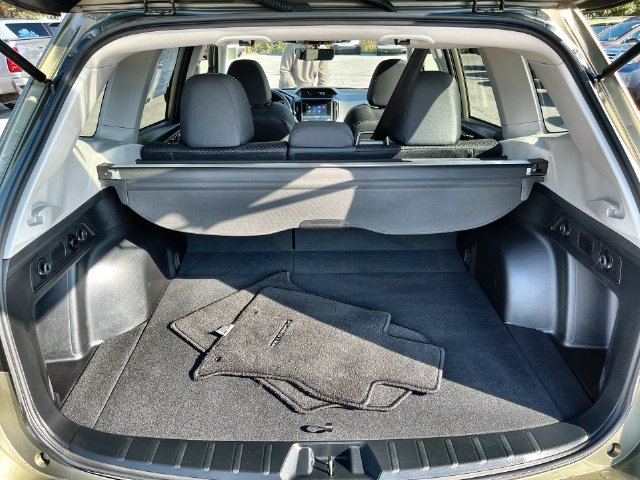 Used 2024 Brown Subaru Premium image 29