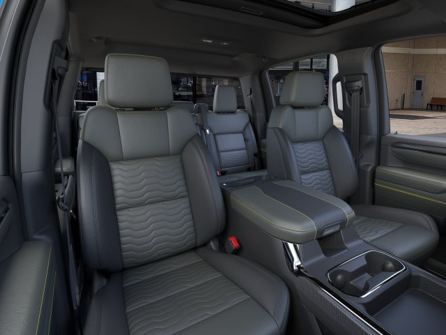 2026 Chevrolet Silverado 2500 HD ZR2 - Photo 16