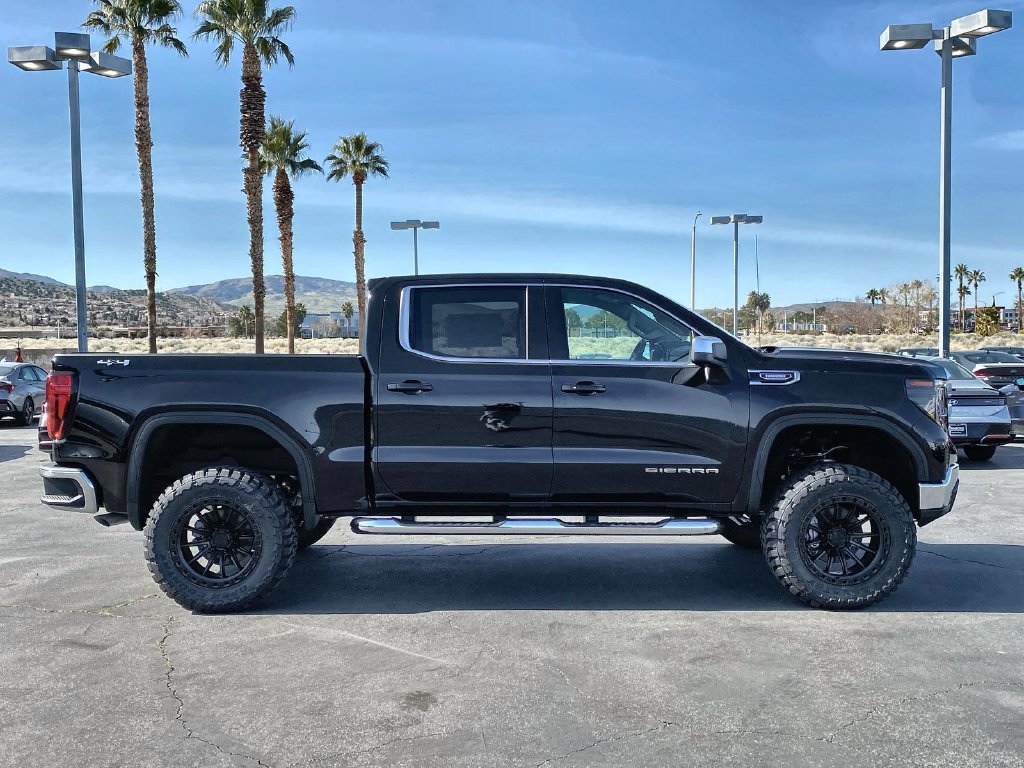 2026 GMC Sierra 1500 SLE - Photo 14