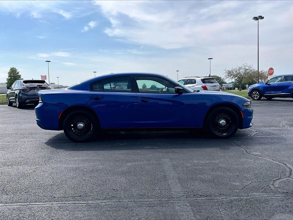 Used 2021 Blue Dodge Police image 6