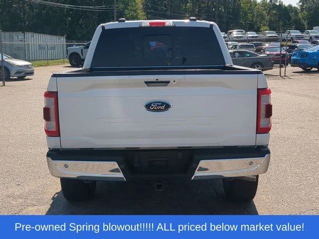 Used 2022 White Ford Lariat image 12