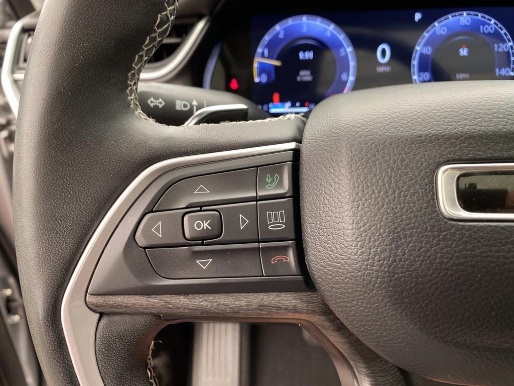 Used 2023 Silver Jeep Limited image 19