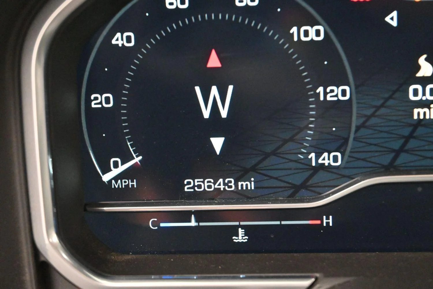 Used 2024 Titanium Rush Metallic GMC AT4X image 20