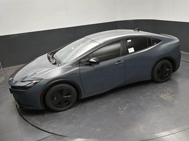 New 2026 Guardian Gray Toyota  SE image 27
