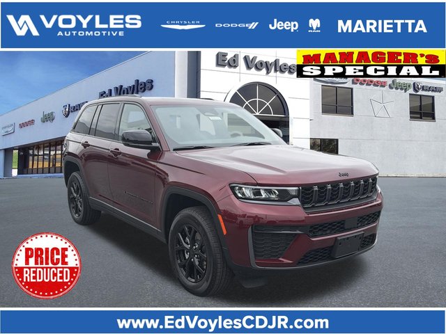 2026 Jeep Grand Cherokee Laredo Altitude