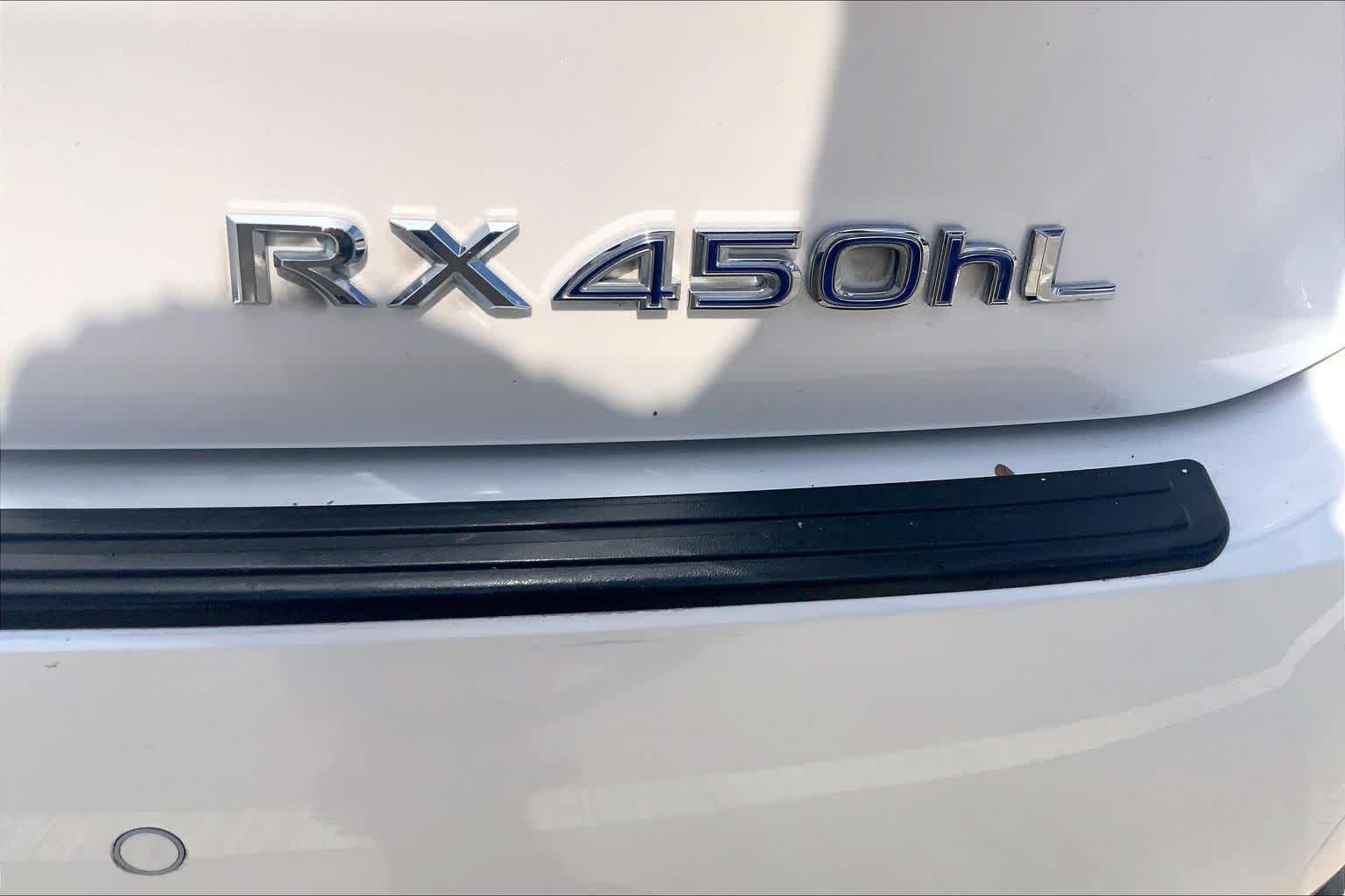 Used 2018 Eminent White Pearl Lexus  image 10