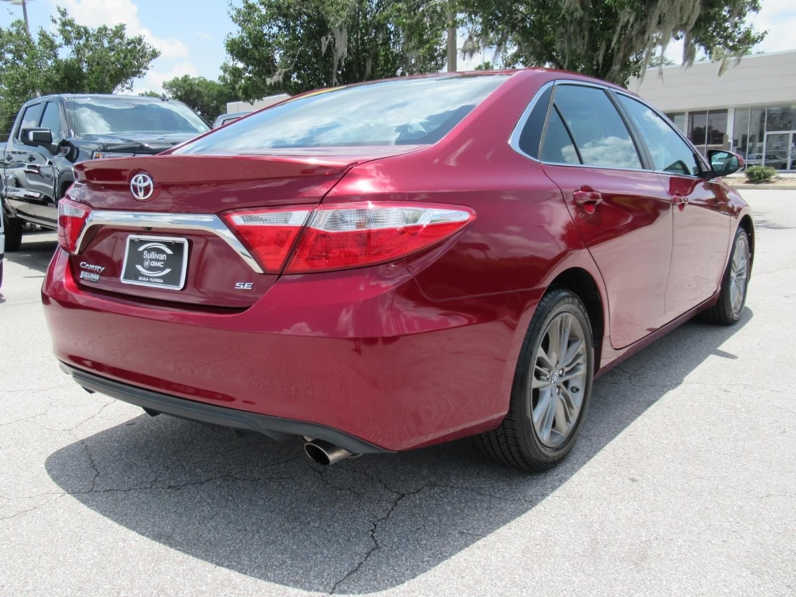 Used 2017 Red Toyota SE image 7