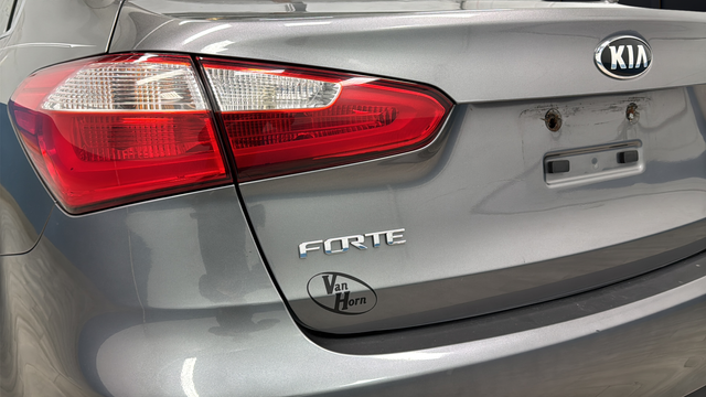Used 2015 Graphite Steel Kia EX image 32