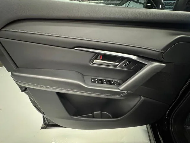 New 2026 Jet Black Mica Mazda 2.5 S Preferred AWD image 17