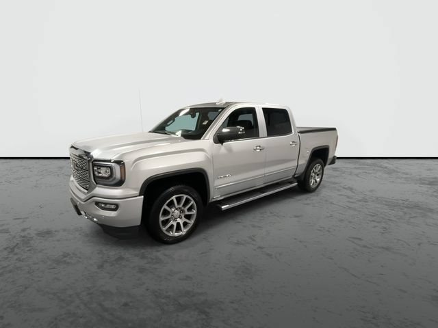 Used 2018 QUICKSILVER METALLIC GMC Denali image 4