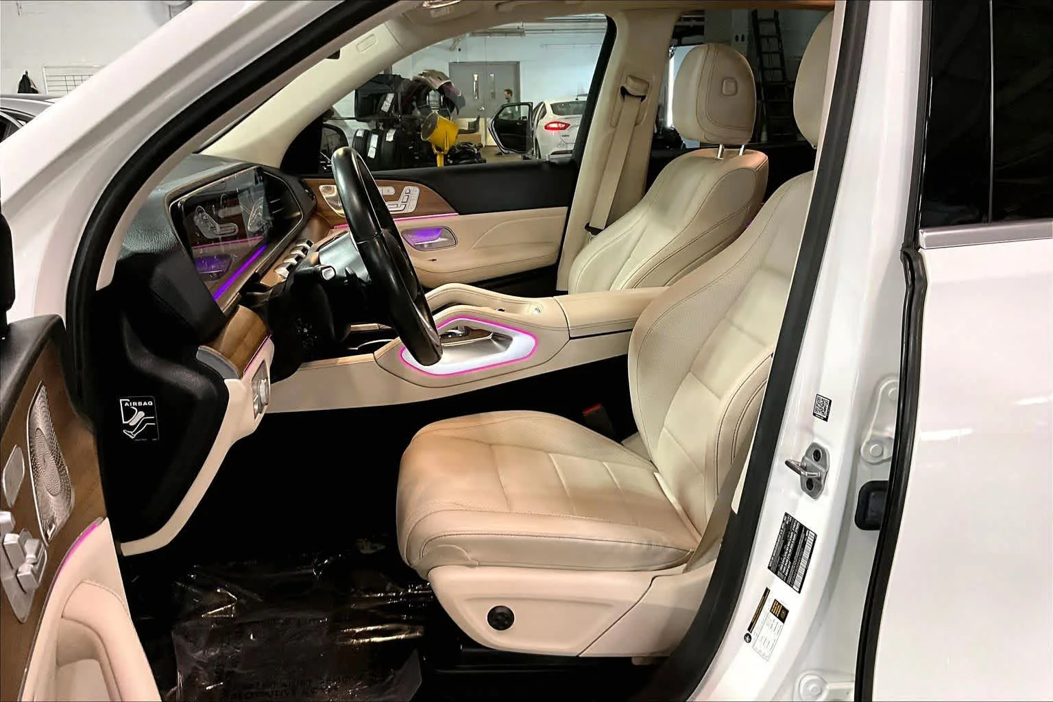 Used 2021 Polar White Mercedes-Benz GLE 350 image 9