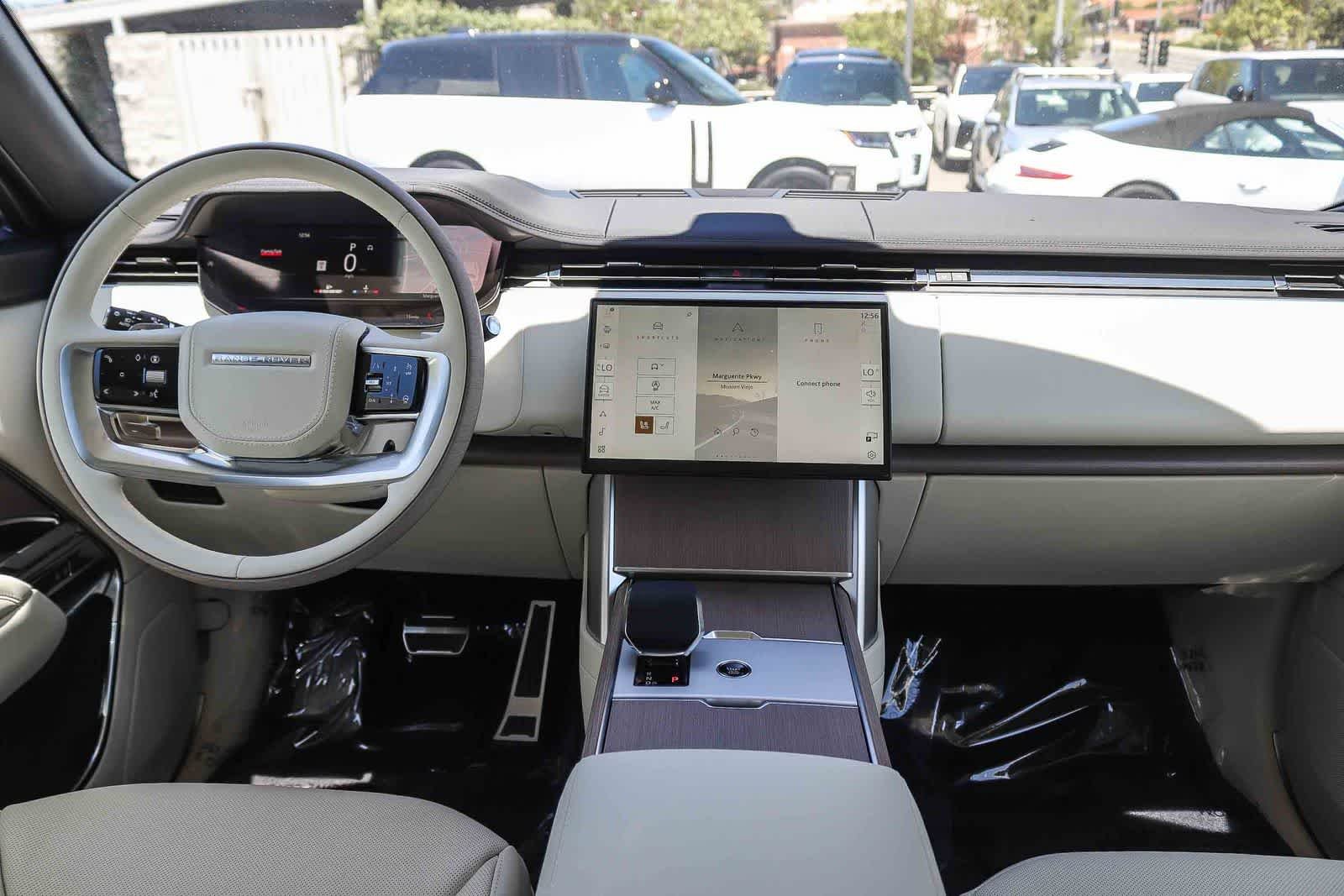 New 2026 Fuji White Land Rover SE image 12