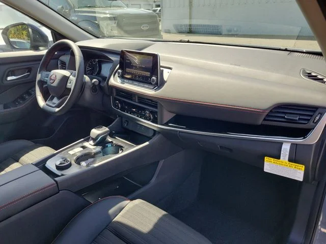 New 2026 Boulder Gray Pearl Nissan Rock Creek® image 32