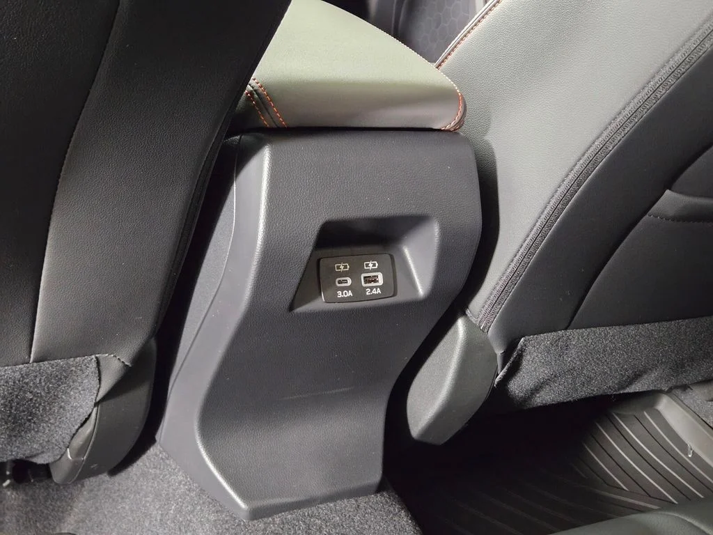 New 2026 SAPPHIRE BLUE PEARL Subaru Limited Hybrid image 11