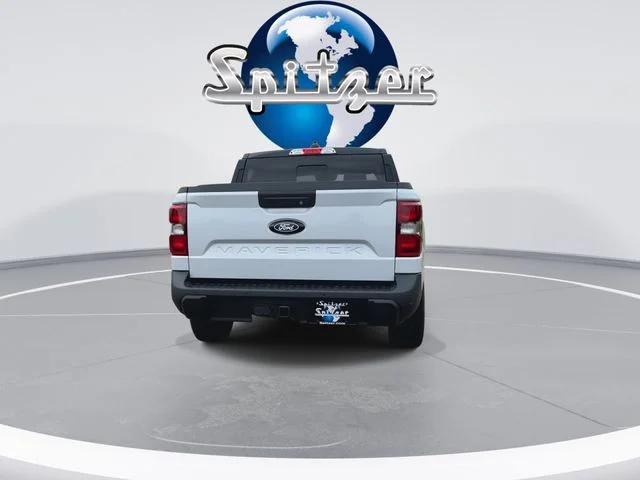 New 2026 Space White Metallic Ford XLT image 9
