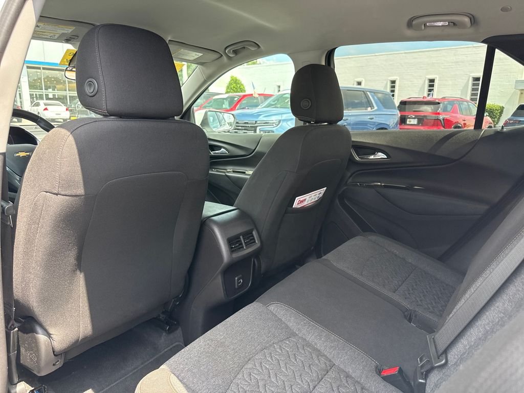 Used 2024 White Chevrolet LT image 17