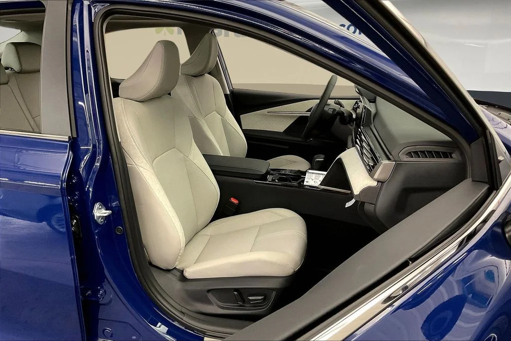 New 2026 Reservoir Blue Toyota  XLE image 10