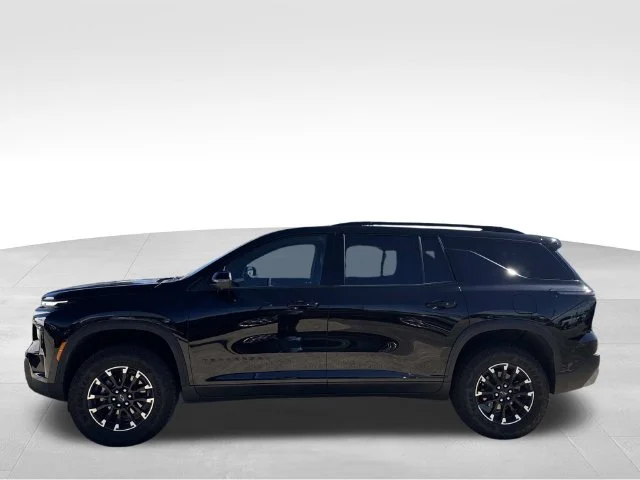 Used 2025 Black Chevrolet Z71 image 6