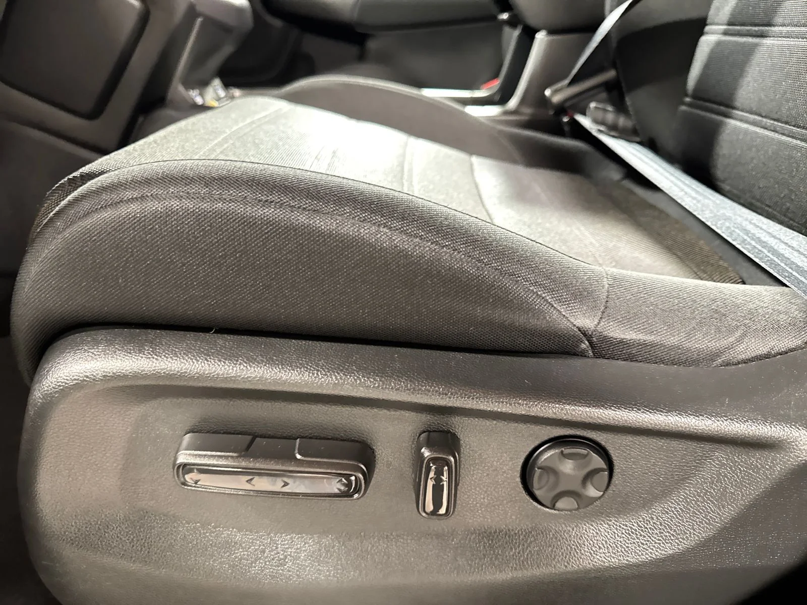 Used 2020 Crystal Black Pearl Honda EX image 17