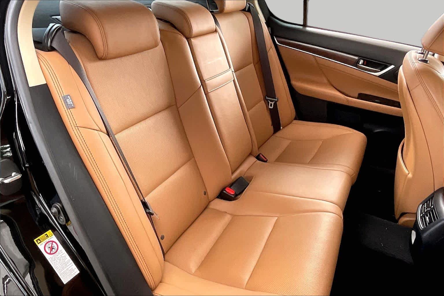Used 2015 Obsidian Lexus  image 19
