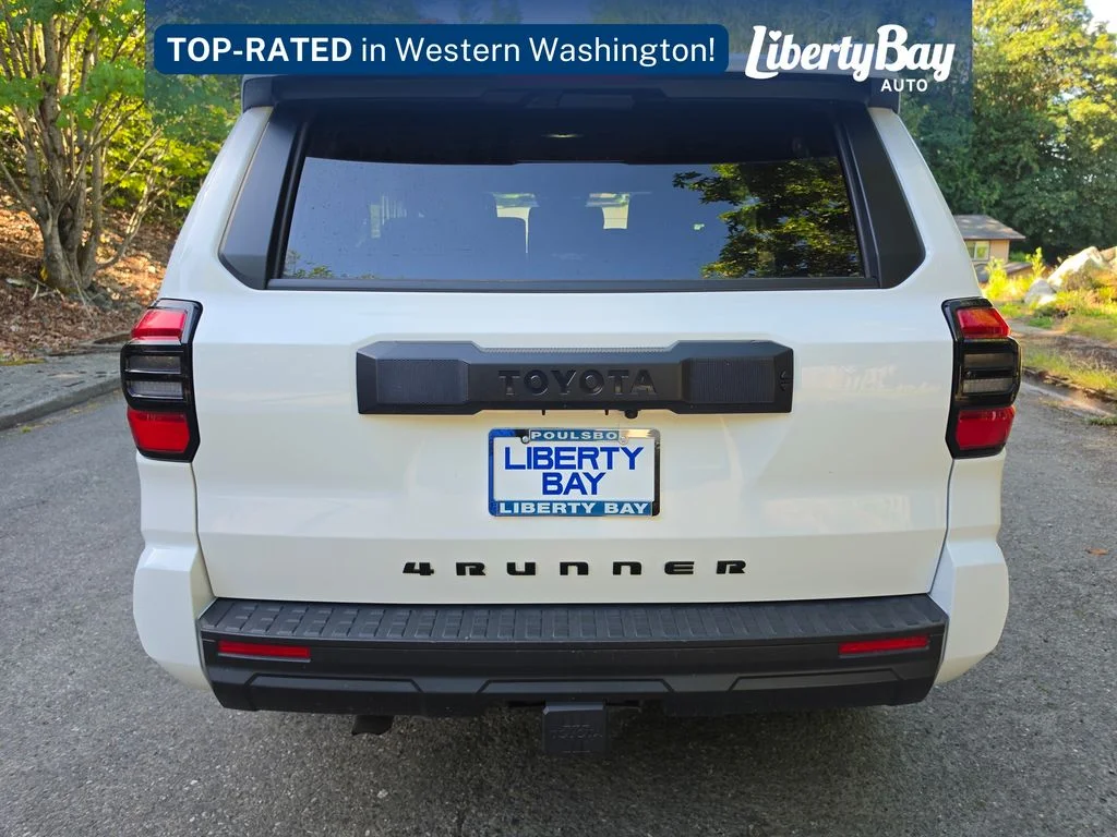 Used 2025 White Toyota SR5 image 6