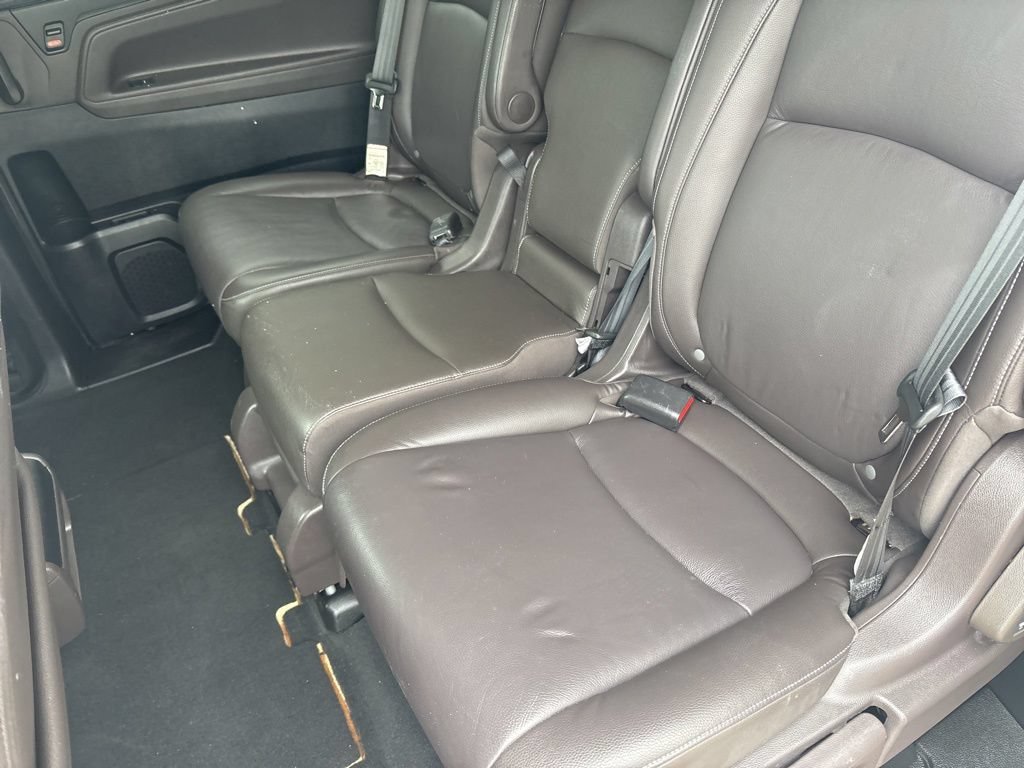 Certified Used 2023 Lunar Silver Metallic Honda EX-L image 80