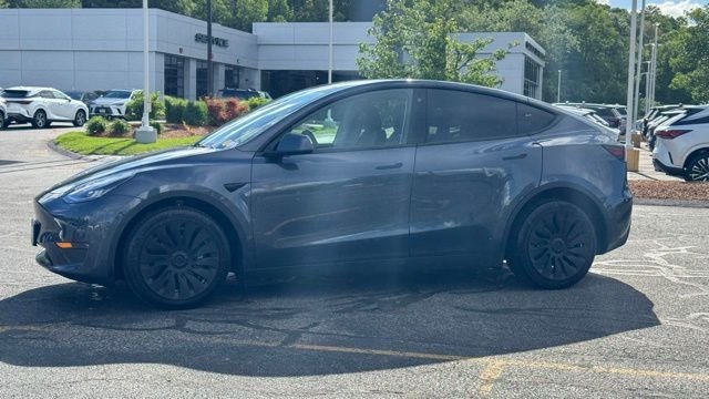 Used 2023 Midnight Silver Metallic Tesla Long Range image 3