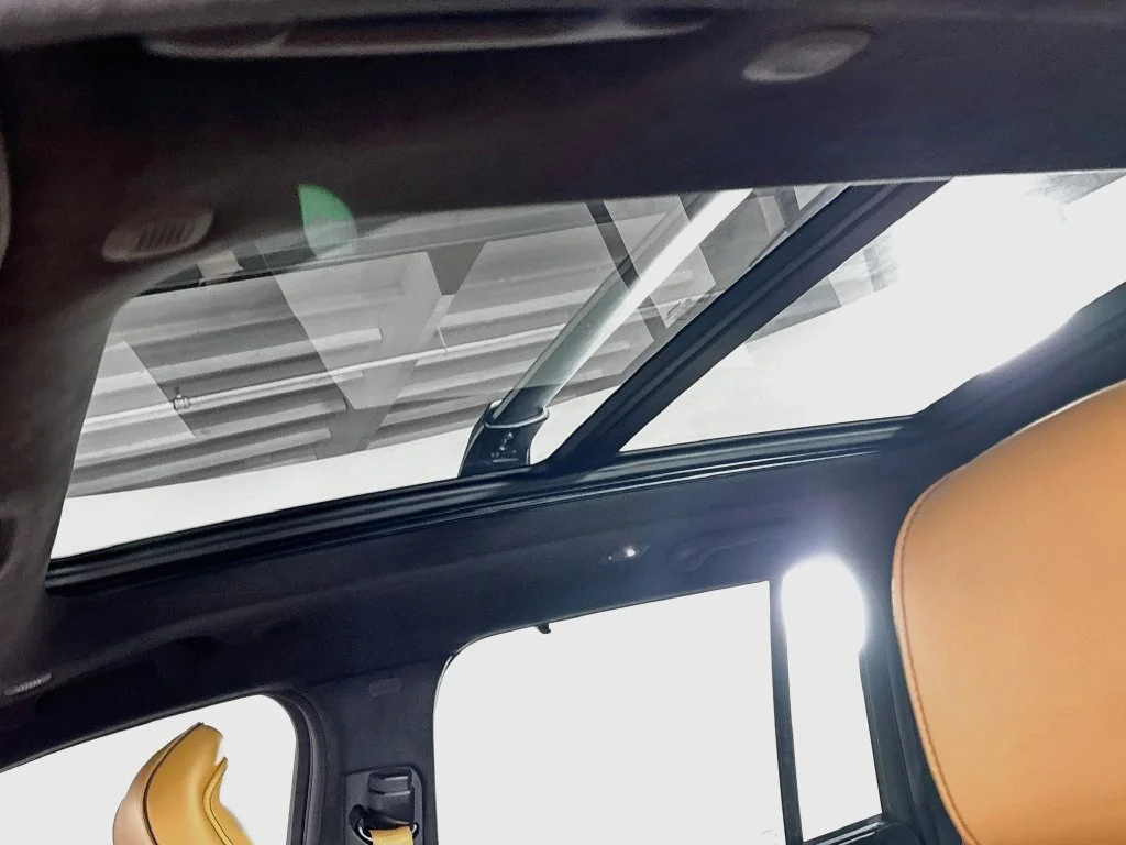 Used 2023 Black Jeep Summit Reserve image 19