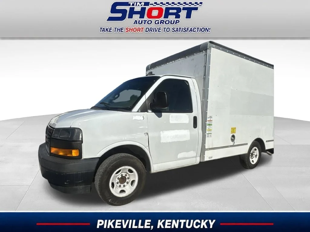 2019 GMC Savana Cutaway Work Van