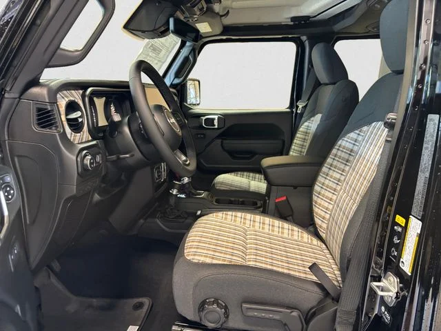New 2026 Black Jeep 85th Anniversary Edition image 10