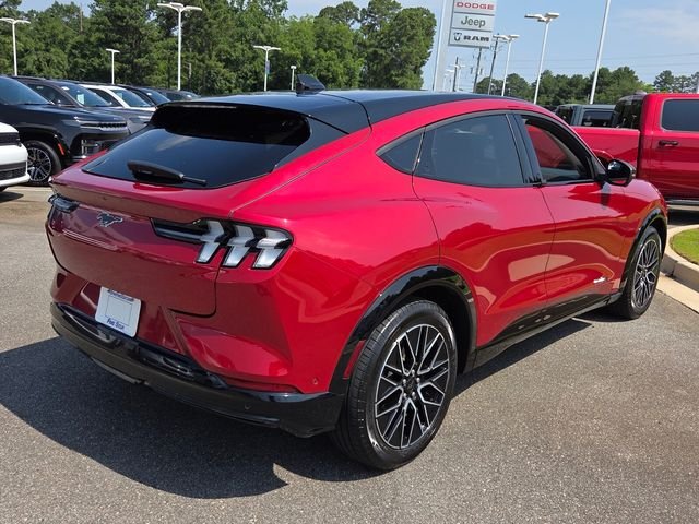 Used 2024 Red Ford Premium image 12