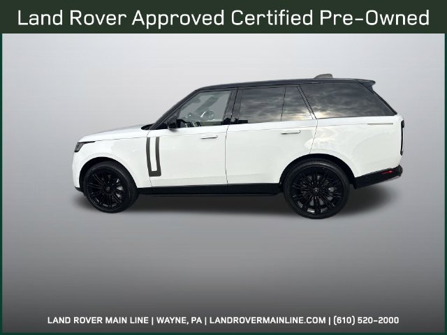 Certified Used 2023 Fuji White Land Rover SE image 9