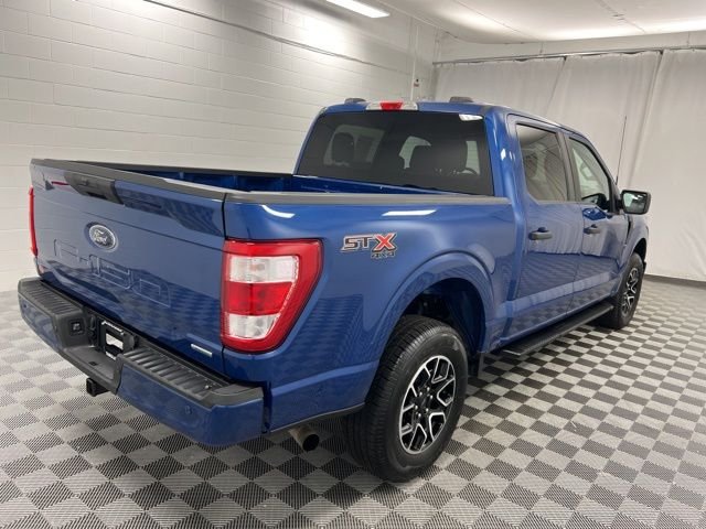 Used 2023 Atlas Blue Metallic Ford XL image 5