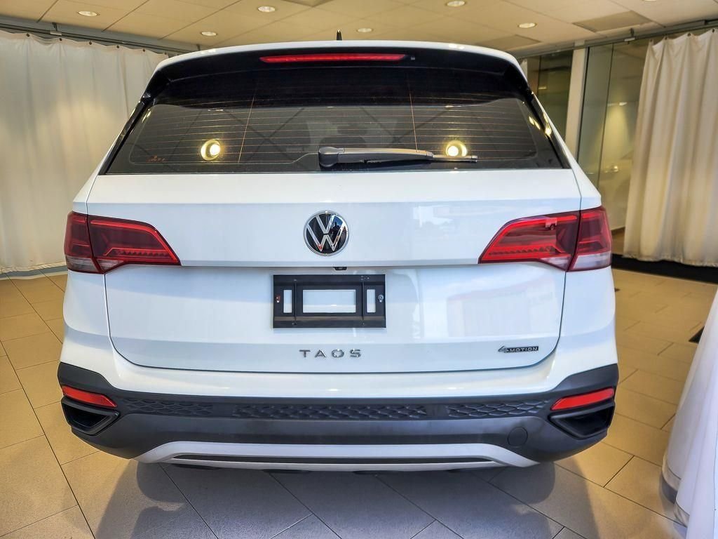 Used 2023 Pure White Volkswagen 1.5T S image 4