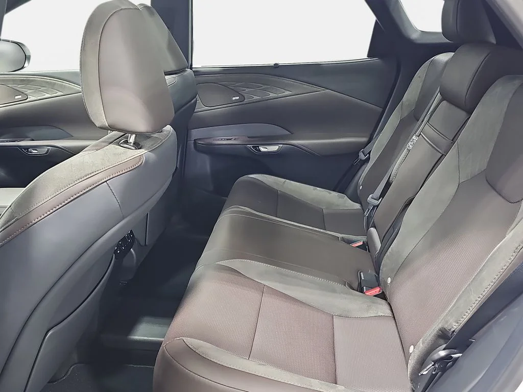 New 2026 Eminent White Pearl Lexus LUXURY AWD image 10
