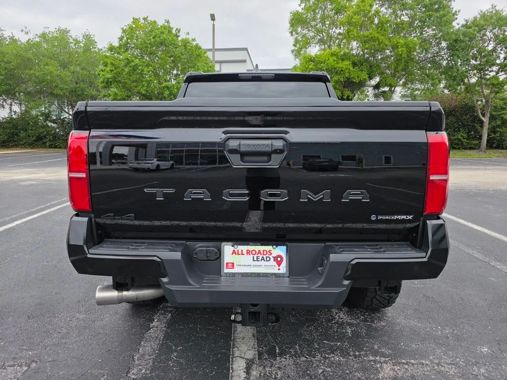 2026 Toyota Tacoma TRD Off Road - Photo 10