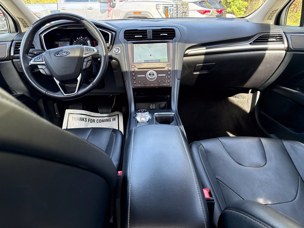 Used 2020 White Ford Titanium image 16