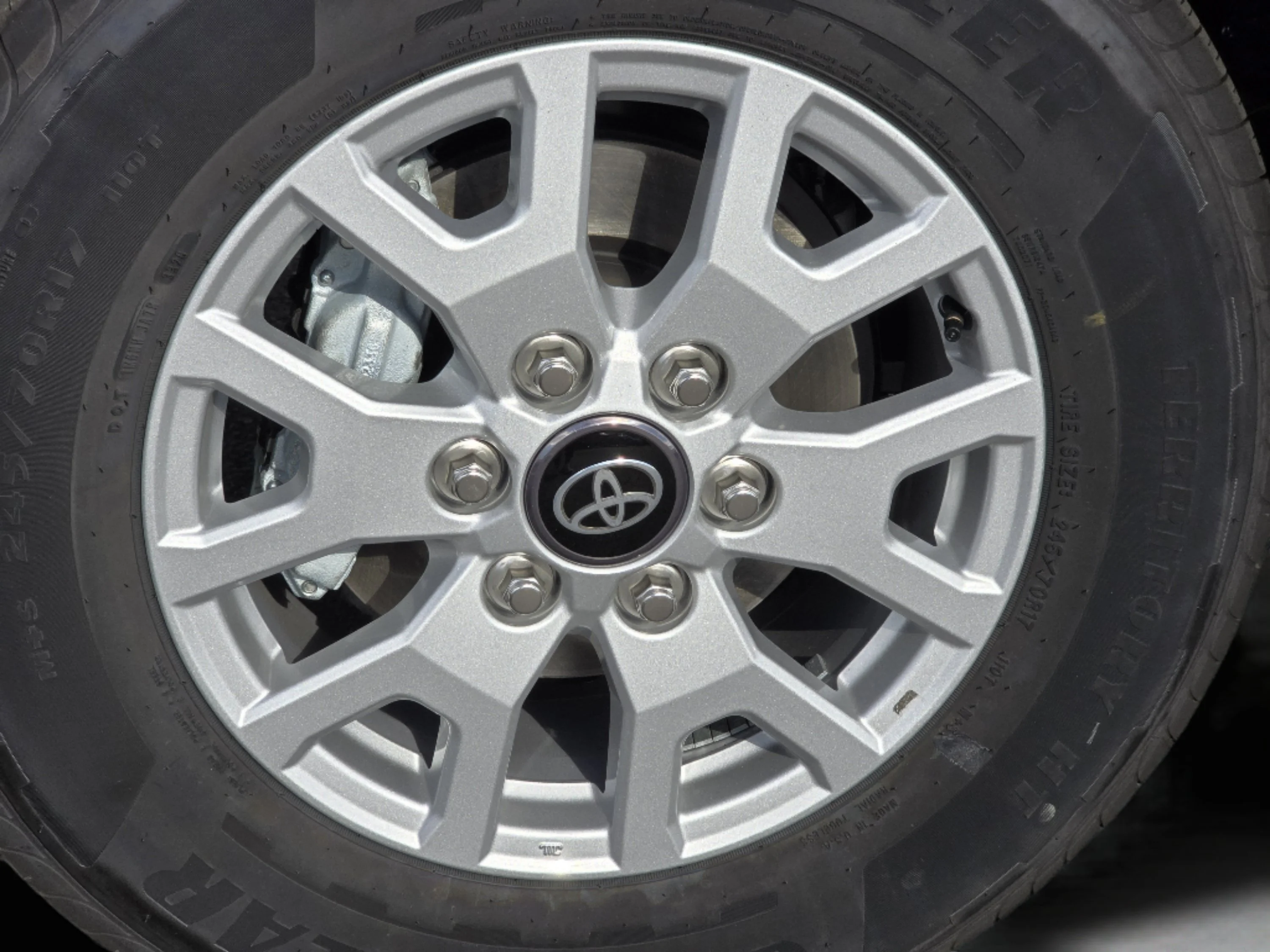 New 2026  Toyota SR5 image 30