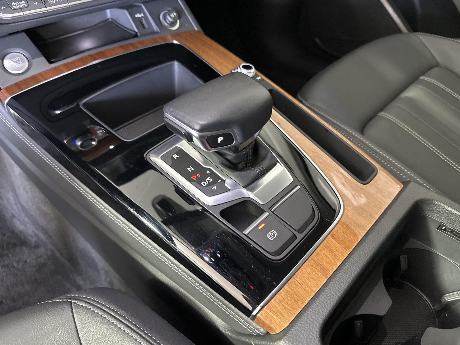 Used 2021 Manhattan Gray Metallic Audi Premium Plus image 20