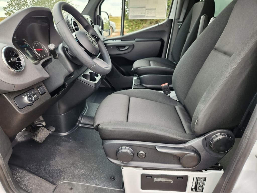 2026 Mercedes-Benz Sprinter Cargo Van Base - Photo 15