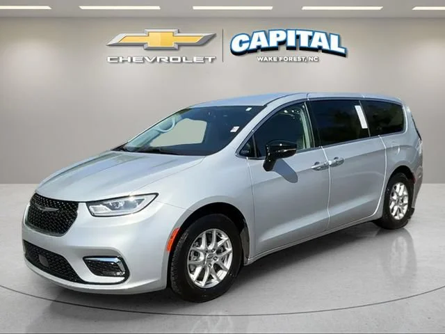 2024 Chrysler Pacifica