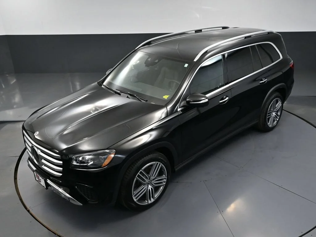 Used 2026 Black Mercedes-Benz GLS 450 image 59