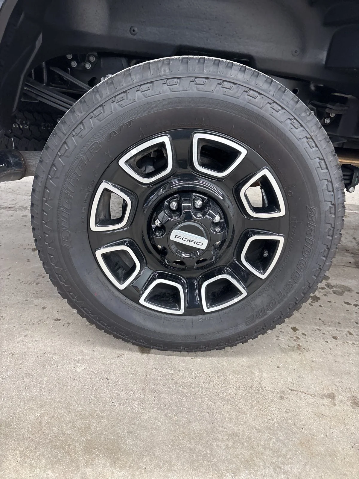 2026 Ford F-350 Super Duty Platinum - Photo 21