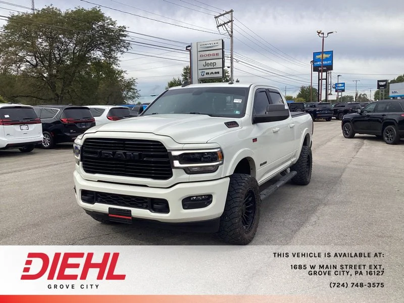 Used 2022 White Ram Laramie image 3