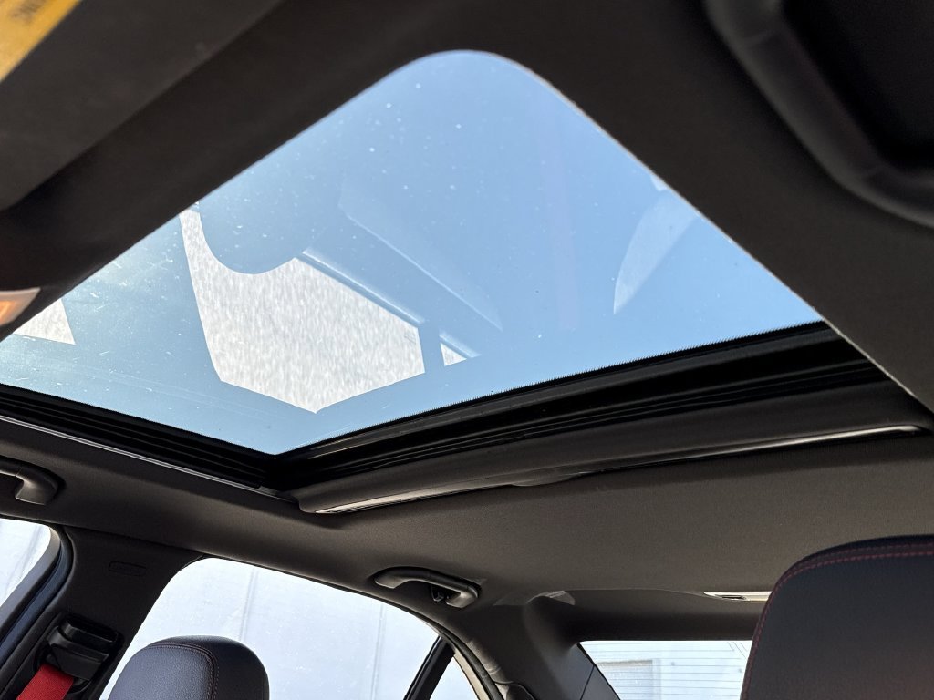 Used 2013  Mercedes-Benz C 300 image 8