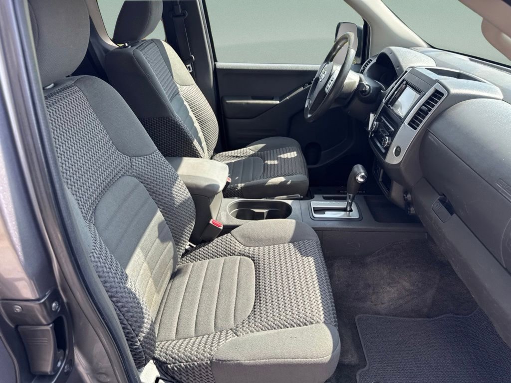 Used 2018 Gun Metallic Nissan SV image 25