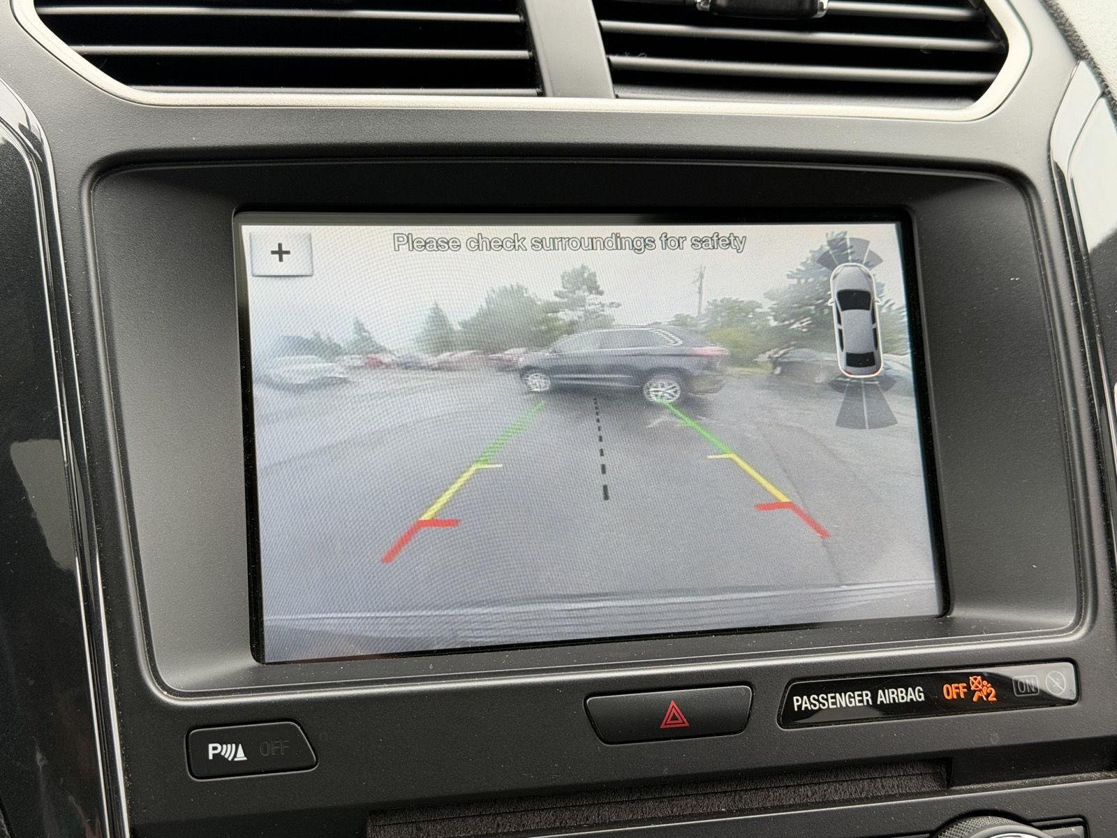 Used 2018 Shadow Black Ford XLT image 10